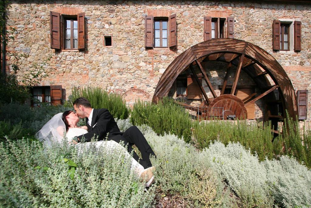 Agriturismo Il Mulino Delle Pile Chiusdino Exterior photo