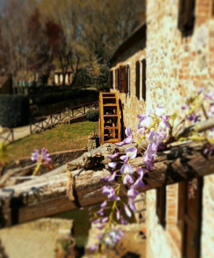 Agriturismo Il Mulino Delle Pile Chiusdino Exterior photo